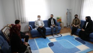 Melikgazi'de Anneler Günü'ne özel anlamlı ziyaretler