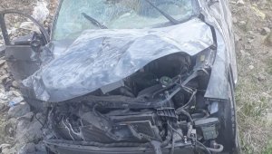 Otomobil şarampole yuvarlandı: 1 ölü, 3 yaralı