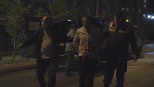 Tartıştığı babasını vahşice katletti