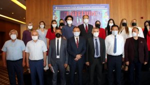 'Eğitimde İyi Örnekler Projesi'nde dereceye girenlere ödülleri verildi