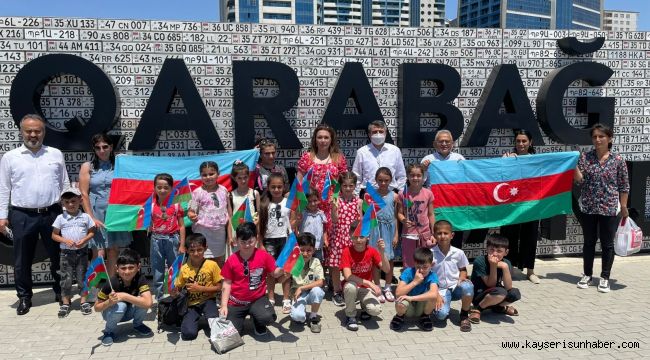 Başkan Büyükkılıç Bakü'de Türk ve Azerbaycan şehitliklerini ziyaret etti