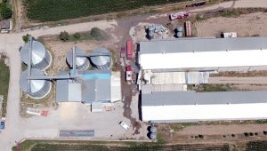 Kayseri'de tarım deposunda çıkan yangını itfaiye söndürdü