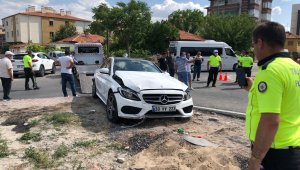 Kayseri'de trafik kazası : 8 yaralı