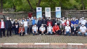 Koramaz Vadisi'nde çevre temizliği yapıldı