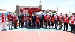 Melikgazi'den Kızılay'ın hayır panayırına destek