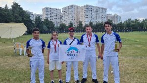 Spor A.Ş kupa ve madalyalar ile döndü