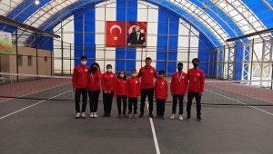 Spor A.Ş'nin altın raketleri