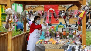 Talas'ta Maharetli Eller Kadın Üretici Pazarı Yeniden Başladı