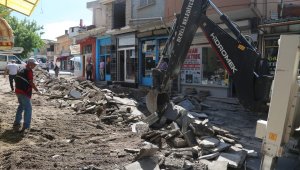 Uzun Çarşı'nın alt ve üst yapı çalışmalarına başlandı