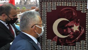 'Türkiye Geçilmez' sergisine yoğun ilgi