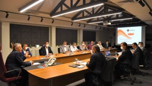 Başkan Büyükkılıç'tan 'karayolları' zirvesi