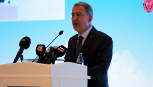 Cumhurbaşkanı Erdoğan: "Peşkeş çekiyorlar, diyerek karaladığı projeler Türk Savunma Sanayinin geleceğine yapılan en kritik yatırımlardır"