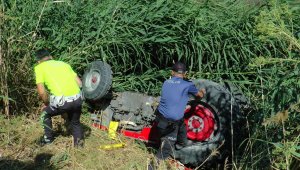 Dereye uçan traktörün 19 yaşındaki sürücüsü hayatını kaybetti