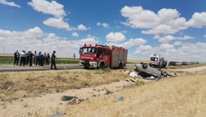 Kayseri'de otomobil şarampole devrildi: 1 ölü, 1 yaralı