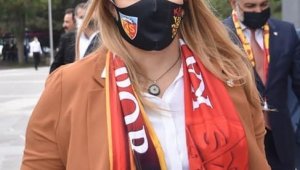 Kayserispor Başkanı Berna Gözbaşı:
