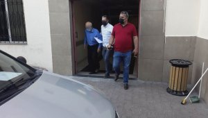 Oğlunu tabancayla öldüren baba adliyede