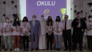 Özel Tekden Ortaokulu'ndan 86 öğrenci LGS'de dereceye girdi