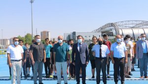 Satranç Turnuvasında dereceye girenlere ödülleri verildi