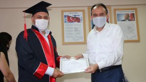 Türkiye'de ilk kez hem lise hem ustalık diploma töreni gerçekleştirildi