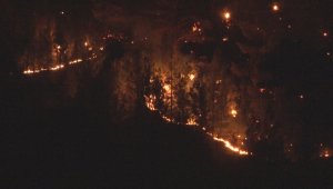 Vali Günaydın: "Yangın kontrol altına alındı, soğutma çalışmaları devam ediyor"