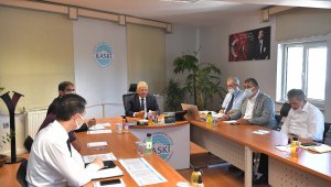 Başkan Büyükkılıç KASKİ'nin yönetim kurulu toplantısına katıldı