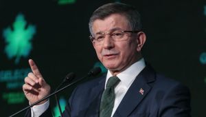 DAVUTOĞLU TUHAFLAŞTI