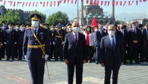 Kayseri'de 30 Ağustos Zafer Bayramı'nın 99. yılı kutlandı