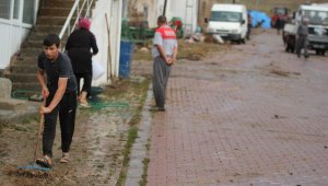 Kayseri'de 50 haneli mahalleyi sel bastı