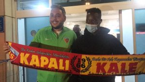 Kayserispor'un yeni transferi Mane geldi