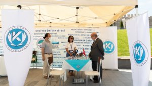 Rektör Karamustafa KAYMEK Üniversite Tercih Danışmanlığı Günleri'nde stantları ziyaret etti