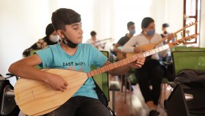 Talas Müzik Okulu genç yetenekleri keşfediyor