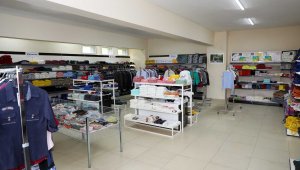 Alan el ile veren elin buluştuğu çarşı 'Hayır Çarşısı'