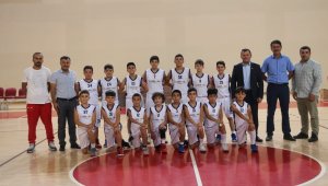 Basketbol Yaz Ligi'ne Bünyan takımları damgasını vurdu