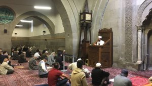 Cuma vaazında ticarette dürüstlük anlatıldı