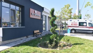 Eczacı Cem Seyhan 112 Acil İstasyonu'nu açıldı