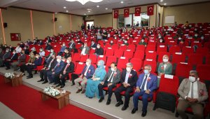 Hacılar'da yılın Ahisi Mustafa Özel, Ahilik Kaftanı giydi