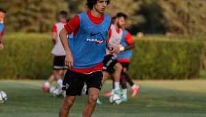 Kayserispor, Emre Demir'in Barcelona'ya transferini açıkladı