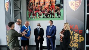 Kayserispor Onursal Başkanı Mehmet Özhaseki: