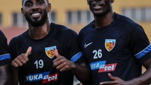 Kayserisporlu Lionel Carole: "En fazla puanı en kısa zamanda almak istiyoruz"