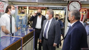 Kazancılar Çarşısı'nda yenileme çalışmaları sürüyor