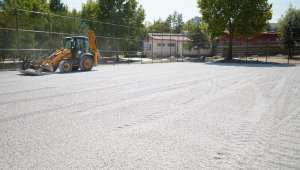Melikgazi'nin parkları yenilenerek daha modern olacak
