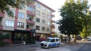 38 yaşındaki kadın evinde ölü bulundu