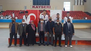 'İpeksi Dokunuşla Sokaktan Madalyaya Uzanan Eller' Projesi Sporcuların Büyük Başarı