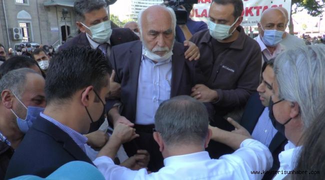 Ahmet Davutoğlu'na tepki gösteren vatandaş, o anları anlattı