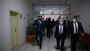 Başkan Büyükkılıç dijital ticaret projesi e-38 ürünlerini inceledi