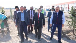 Başkan Çolakbayrakdar: "Dikilen her bir ağaç, geleceğe bırakılan en büyük mirastır"