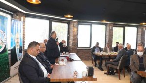 Başkan Yalçın muhtarlarla bir araya geldi