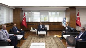 Büyükşehir'de 'Pınarbaşı Zirvesi'