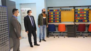 Deneyap atölyesinde sınav hazırlıkları sürüyor