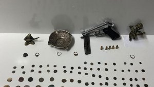 Kayseri'de tarihi eser operasyonu: 85 parça eser ele geçirildi